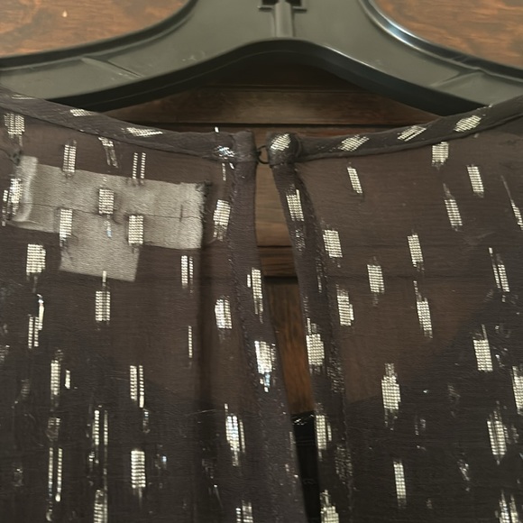 Velvet by Graham & Spencer black short sleeve metallic disco 🪩 blouse. - Picture 8 of 10